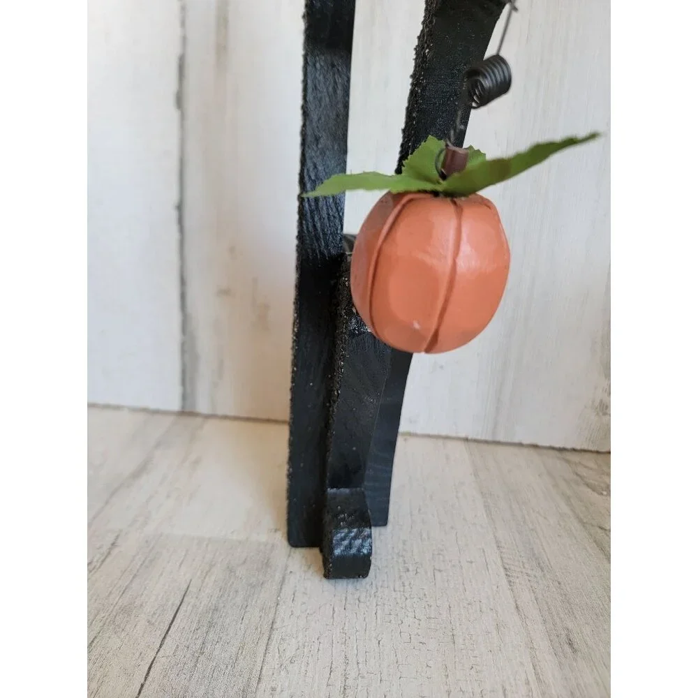 Unique‎ wooden black cat bat Halloween home decor figure
